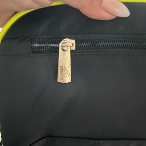 Adidas Black and Yellow Toiletry Bag Durable and Stylish - Picture 2 of 4